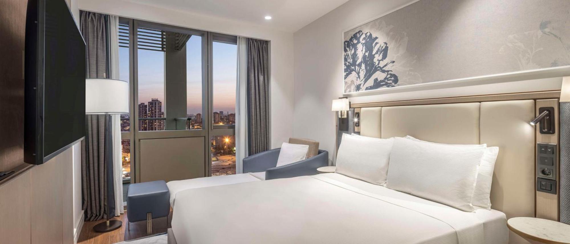ฮิลตันมอลล์ออฟอิสตันบูล Hotel ภายนอก รูปภาพ A bedroom at the hotel
