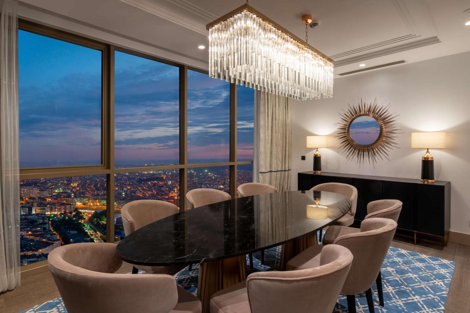 ฮิลตันมอลล์ออฟอิสตันบูล Hotel ภายนอก รูปภาพ A dining room in a penthouse