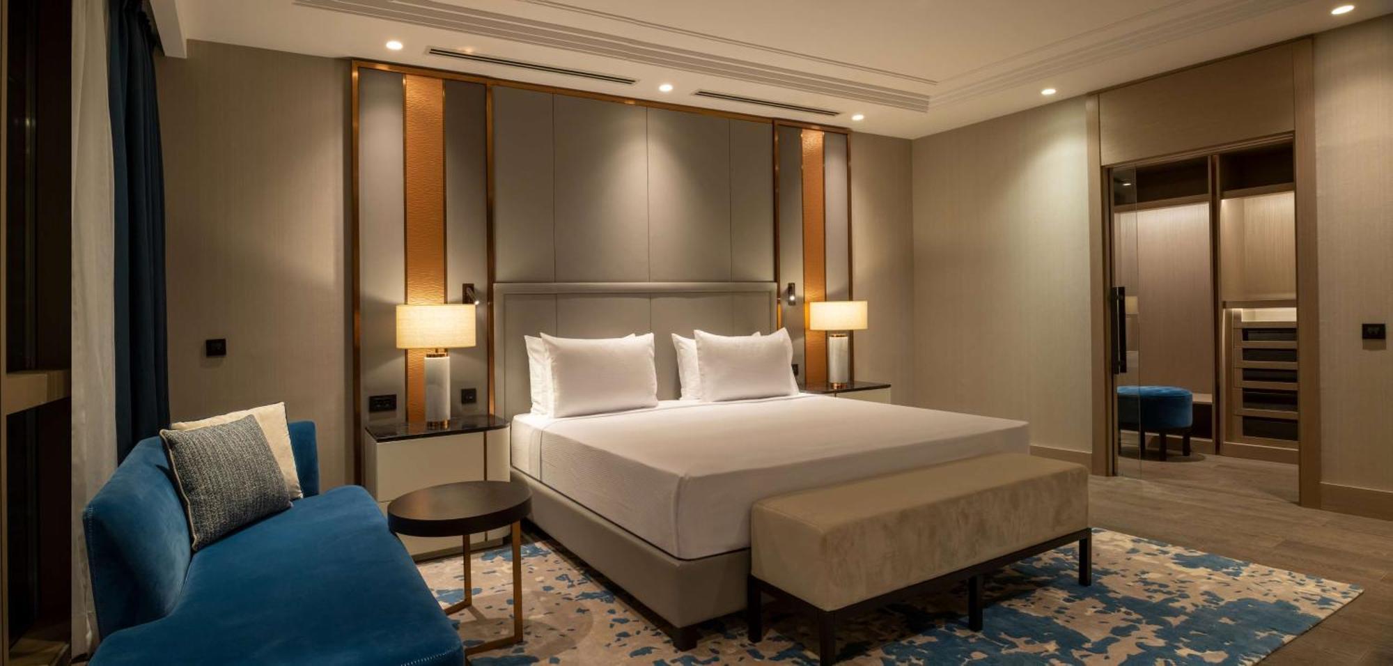 ฮิลตันมอลล์ออฟอิสตันบูล Hotel ภายนอก รูปภาพ A bedroom at the hotel