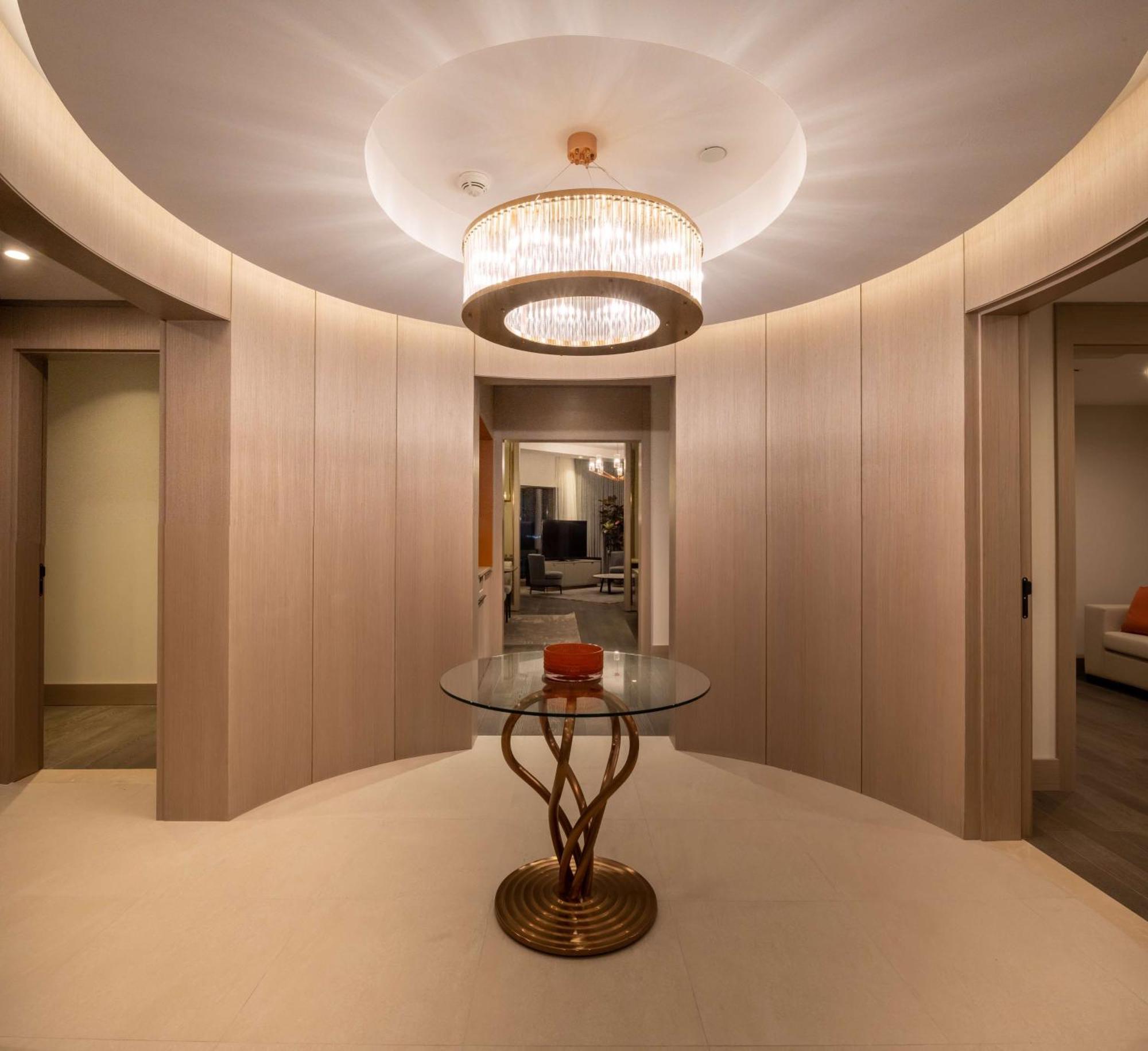 ฮิลตันมอลล์ออฟอิสตันบูล Hotel ภายนอก รูปภาพ The interior of the suite